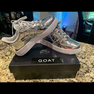 Nike Wmns Air Force 1 SP 'Liquid Metal - Chrome